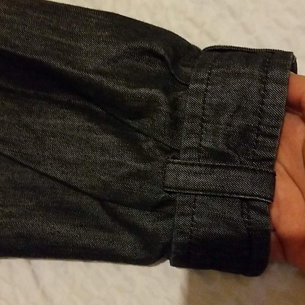 Blazer - Picture 2 of 4